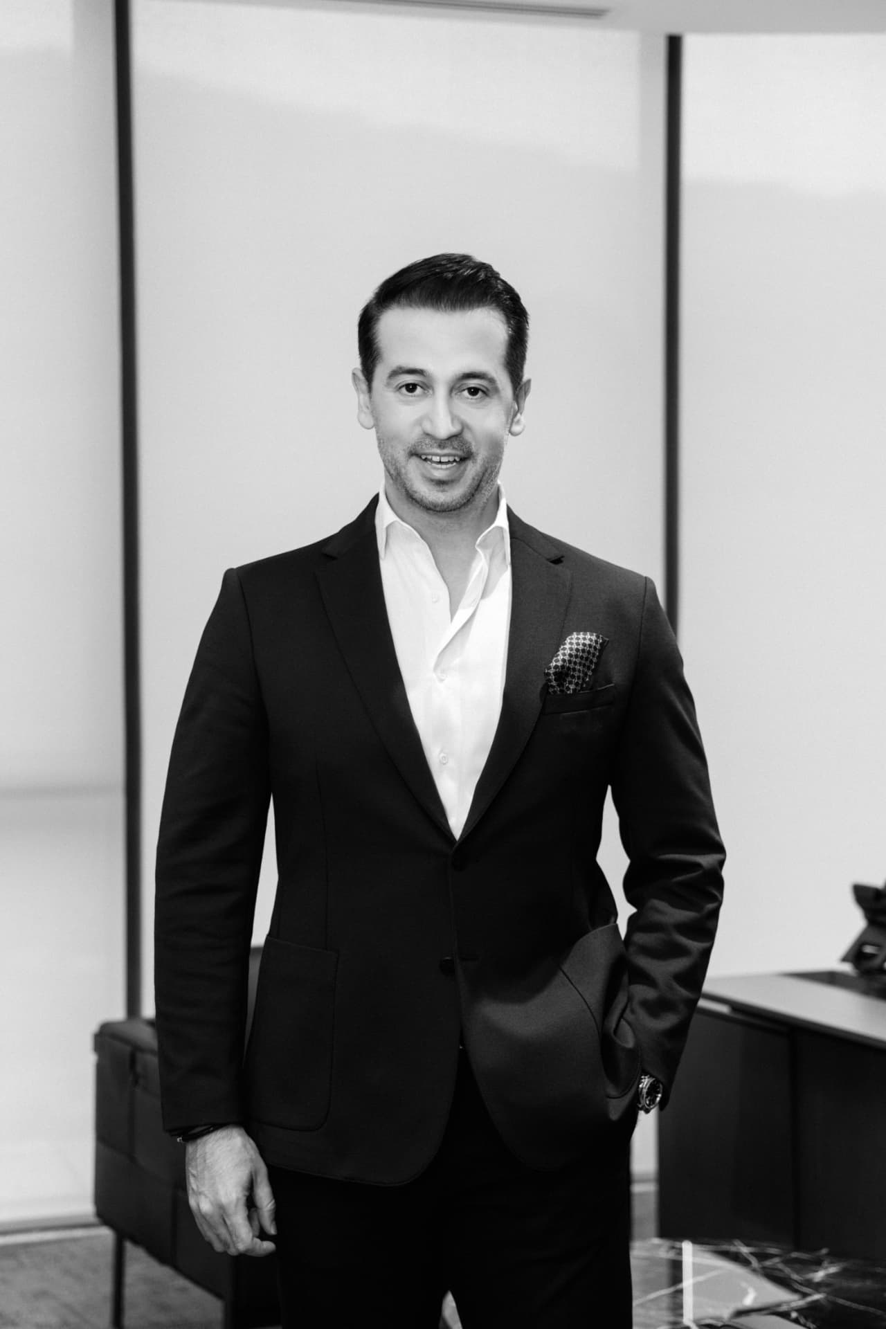 Murat Durak black and white environmental portrait